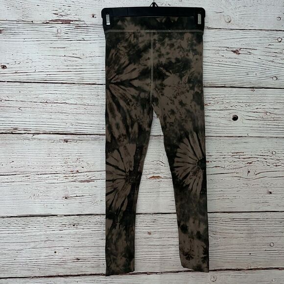 Bixby Nomad Green Tie Dyed Leggings - Picture 3 of 6